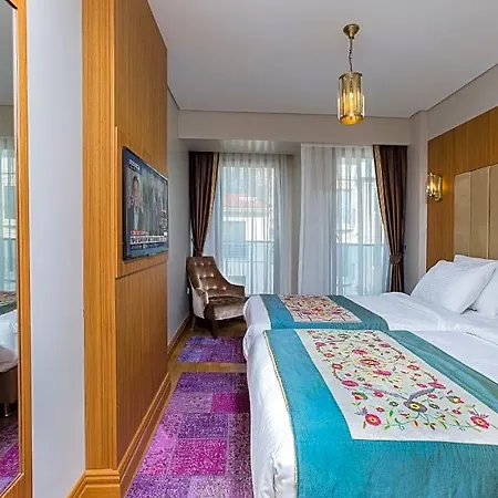 Obelisk & 4* Istanbul