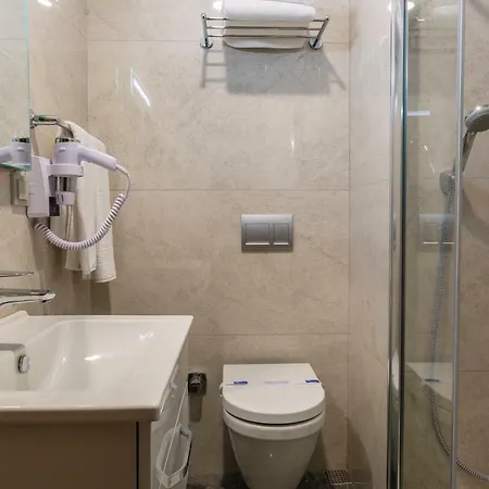 Obelisk Hotel&suites 4*
