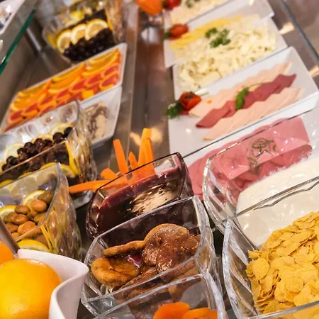 Obelisk & Hotel Istanboel