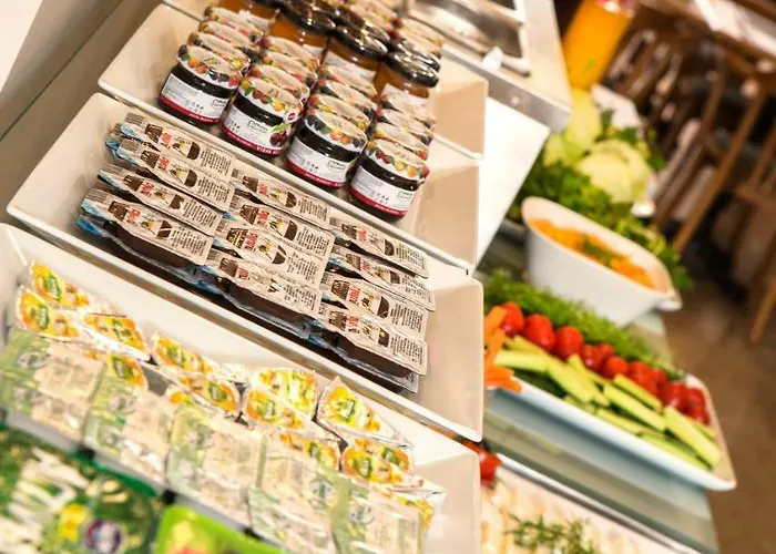 Obelisk & מלון איסטמבול