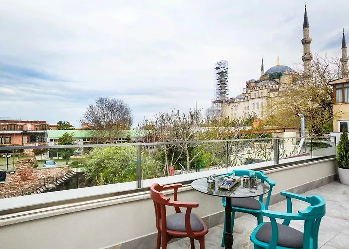 Obelisk & מלון איסטמבול