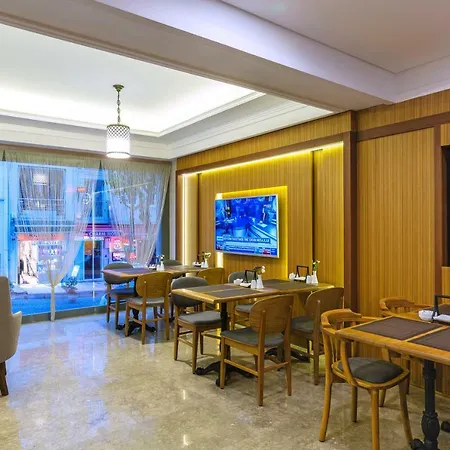 Otel Obelisk &